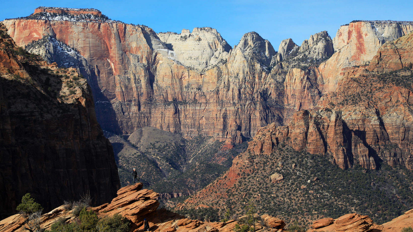 People-ZionNationalPark-Utah-1640pix-A